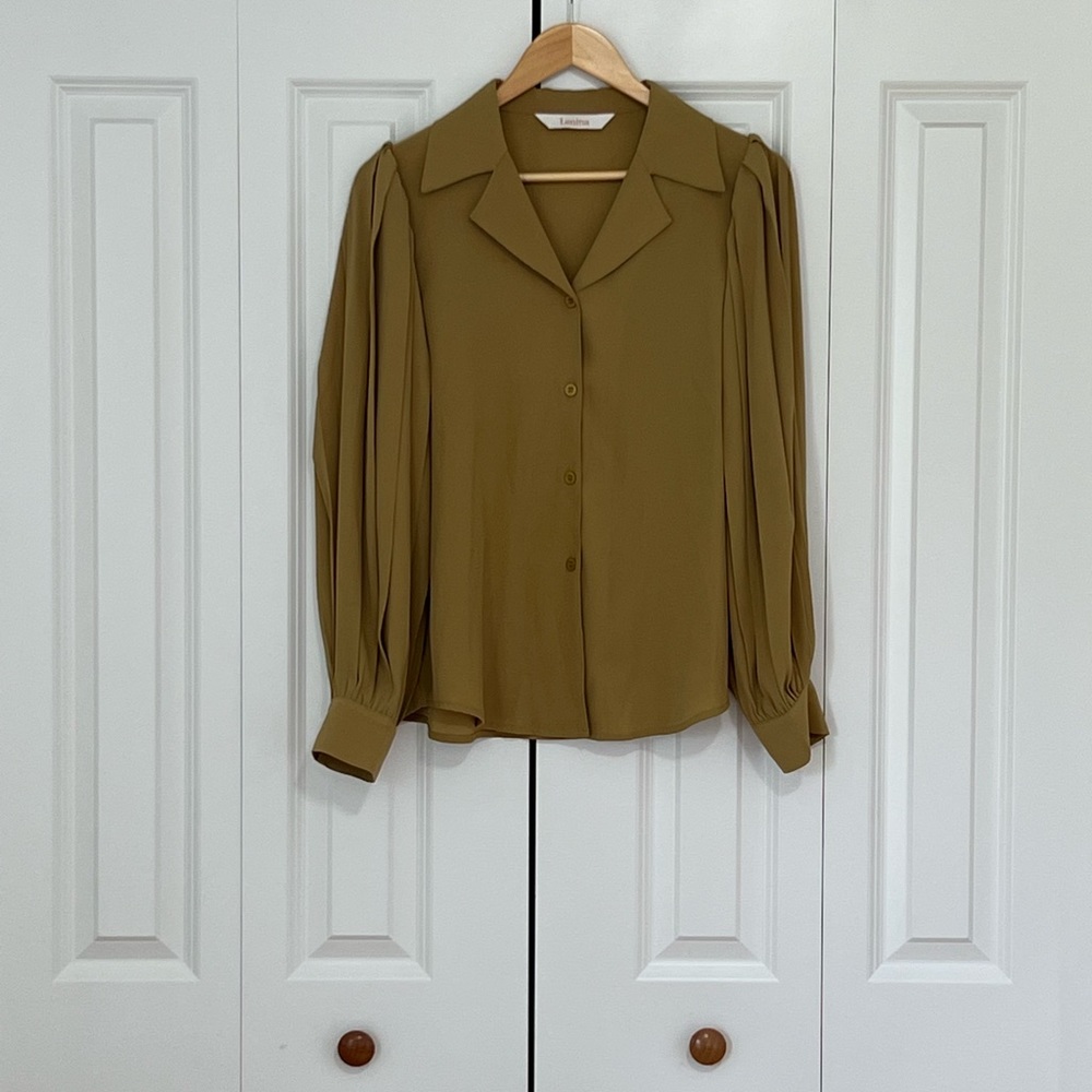 Puffed Shoulder Top - Picture 2 of 12